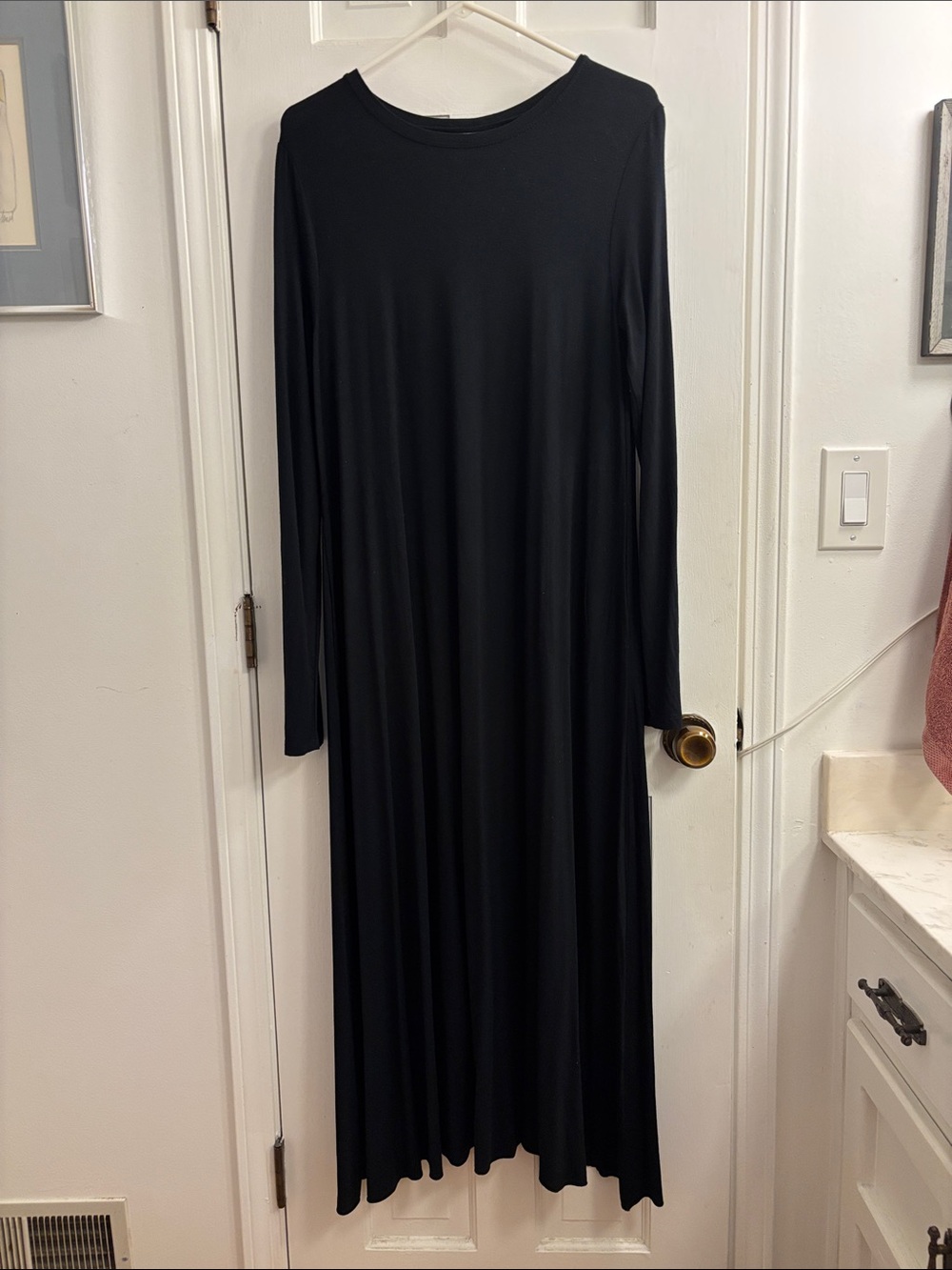 NATURAL LIFE STEVIE Black Long Sleeve Maxi Dress